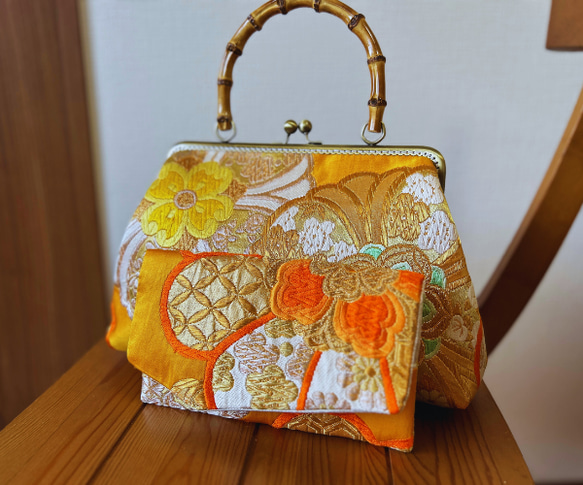 帯　猫と蝶々　リメイク　バンブーハンドルバッグ　浅型マチ広め 975bfcafbd9ba7eec936bb27b8a520
