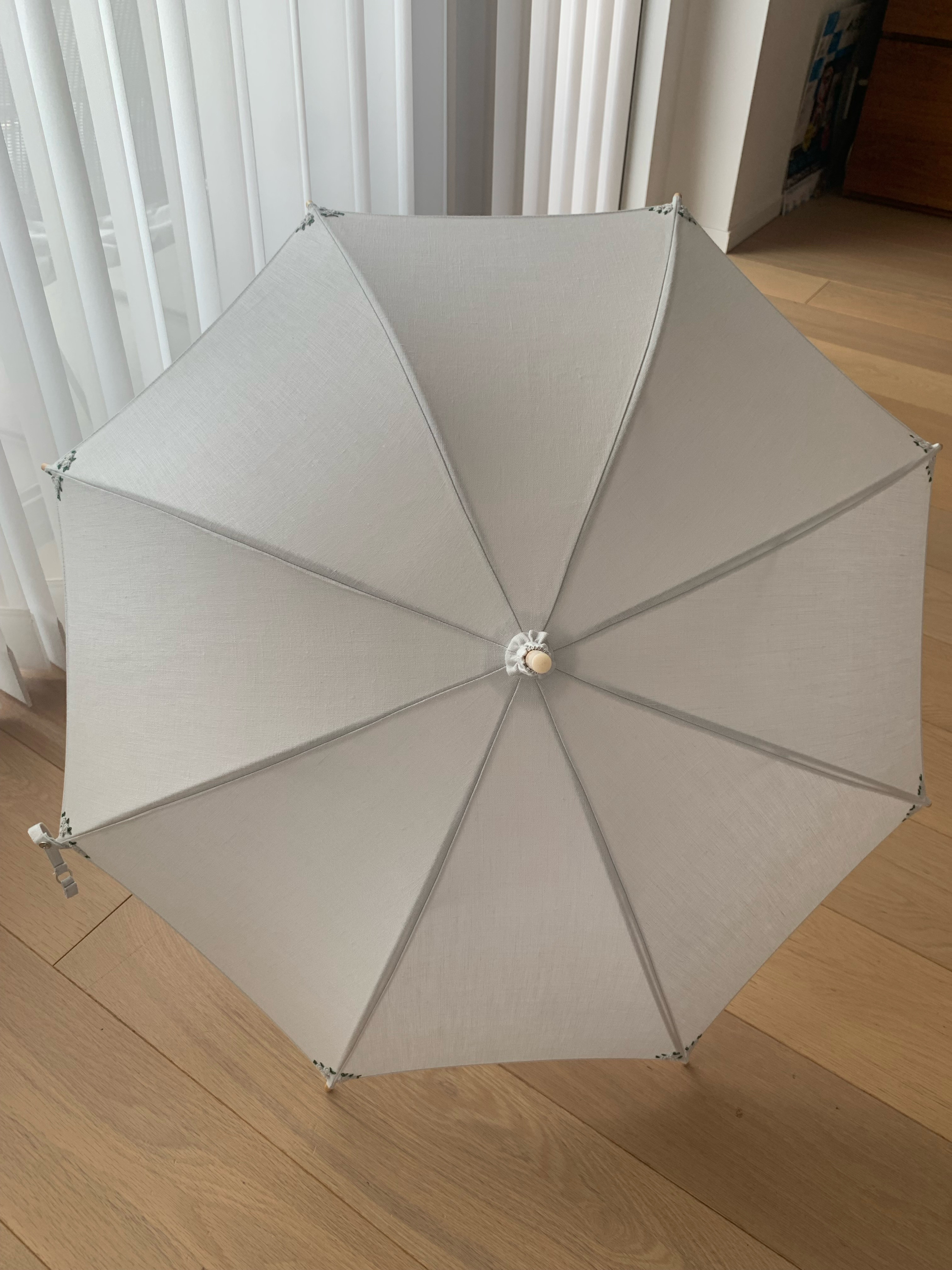 日傘　リネン　手刺繍　バラ　薔薇