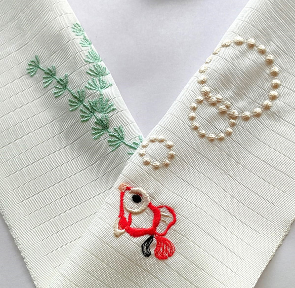 刺繍半衿 泡ぷく金魚(出目金) 絽 和装小物（帯・半襟） 刺繍好日