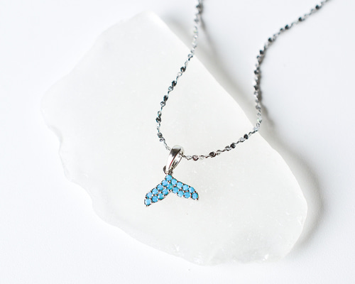 ホエールテールネックレス ターコイズブルー サージカルステンレス