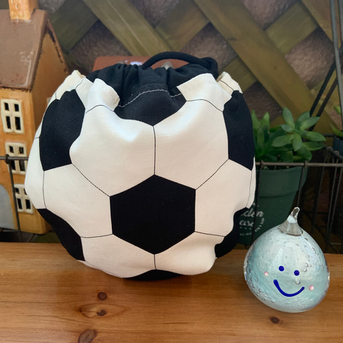 巾着 サッカーボール まんまる ポーチ 巾着袋 akenta 通販