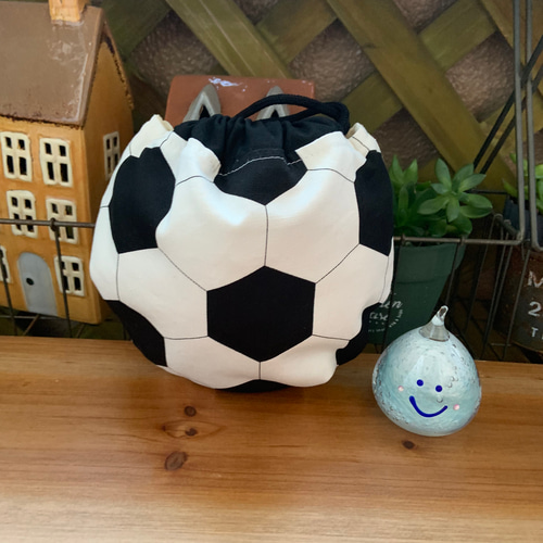 巾着 サッカーボール まんまる ポーチ 巾着袋 akenta 通販