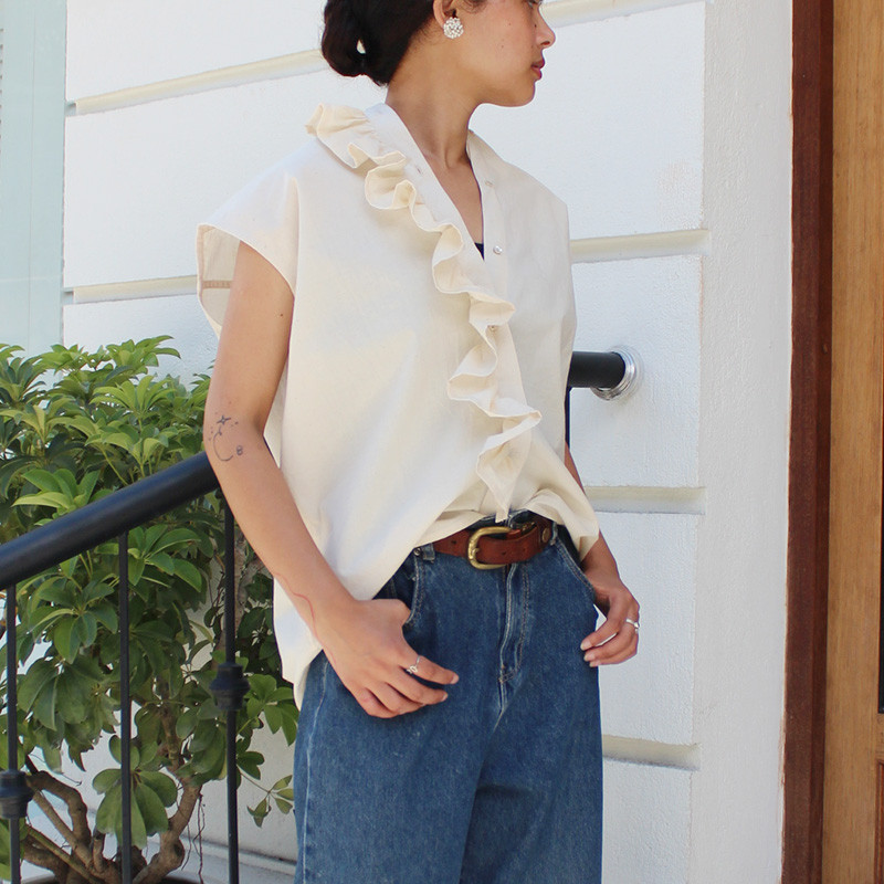◉涼しげ大人モード◉ ナチュラルフリルブラウス