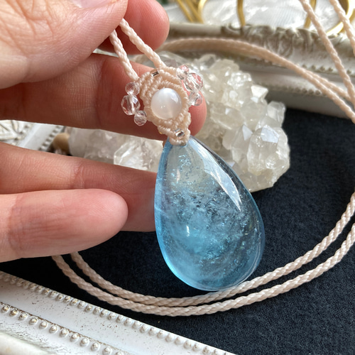 アクアマリン（ライトカラー）☆マクラメ編みネックレス・マクラメ