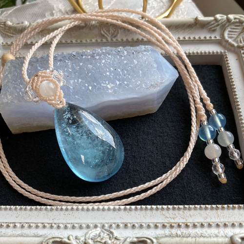 きりん☆マクラメネックレス きりん☆マクラメネックレス きりん☆マクラメネックレス きらきら