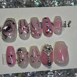 ワンホン ハートネイル ネイルチップ（つけ爪） 𝓑𝓾𝓽𝓽𝓮𝓻𝓯𝓵𝔂