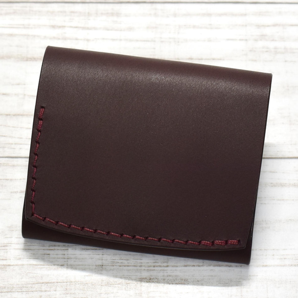 要領(容量)がいいミニウォレット カード6枚 二つ折り 薄め ボルドー イタリアンレザー【SALE】 