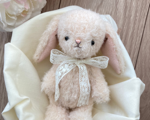 クレメンス社　ピンク　うさぎ　ぬいぐるみ　テディベア　完売品 Amazon.co.jp: オーロラワールド ぬいぐるみ ニュー ウサギの
