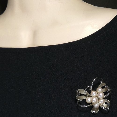 アコヤ本真珠ブローチ ボリューム 大珠約7.5-8.0mm日本産あこや