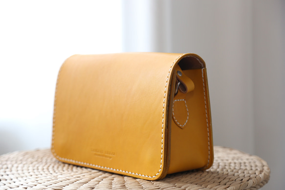 新產品活動進行中！真皮小號手工皮革奢華單肩包 第2張的照片