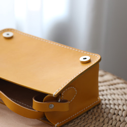 新產品活動進行中！真皮小號手工皮革奢華單肩包 第7張的照片