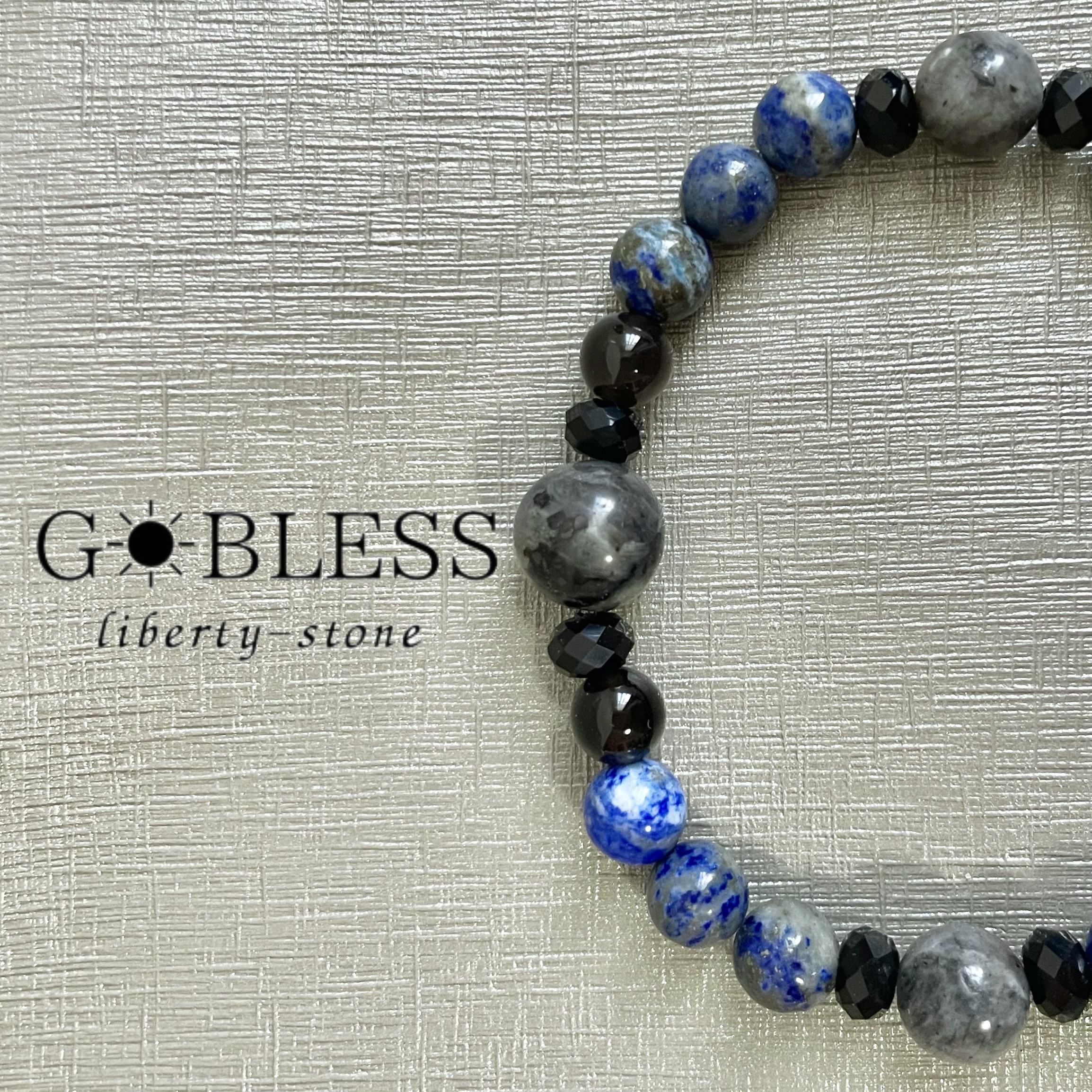 119 ほのかに煌めく夜空 -skyｼﾘｰｽﾞ／ラルビカイト×オニキス×ラピスラズリ×オブシディアン／ブレスレット