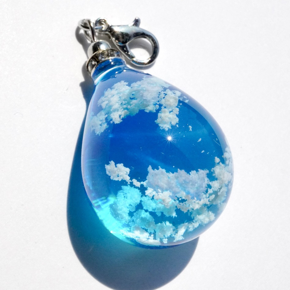 ゆきそら様❤レジン❤ブローチ ペンダント