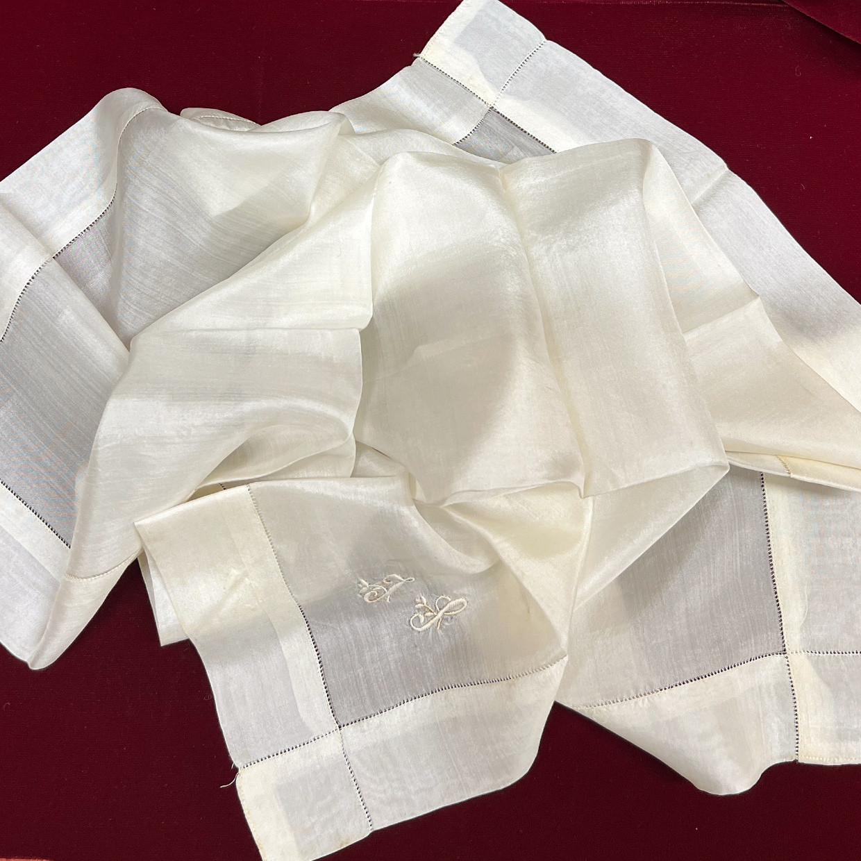 アンティーク礼服用ハンカチ（No.8128）