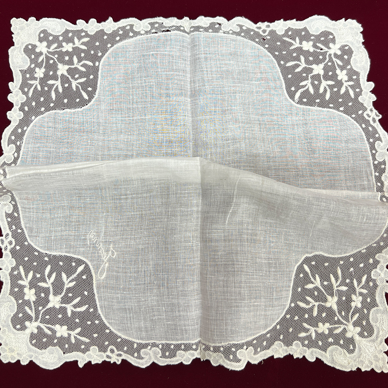 アンティークハンカチ（No.8130）