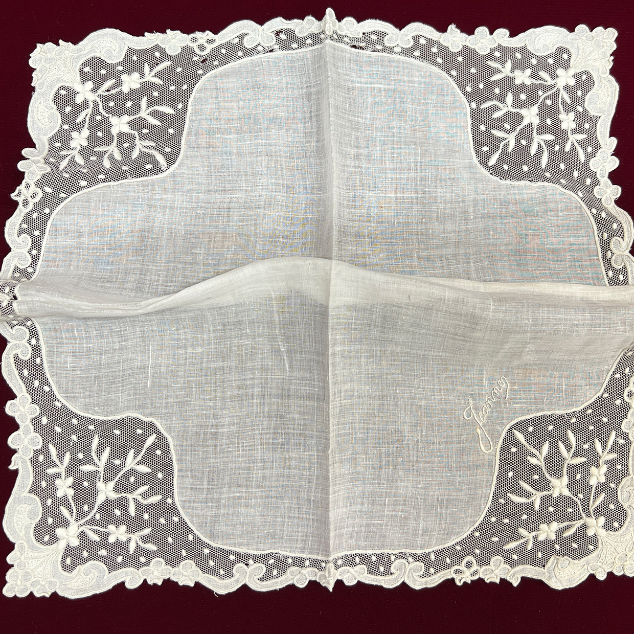 アンティークハンカチ（No.8130）