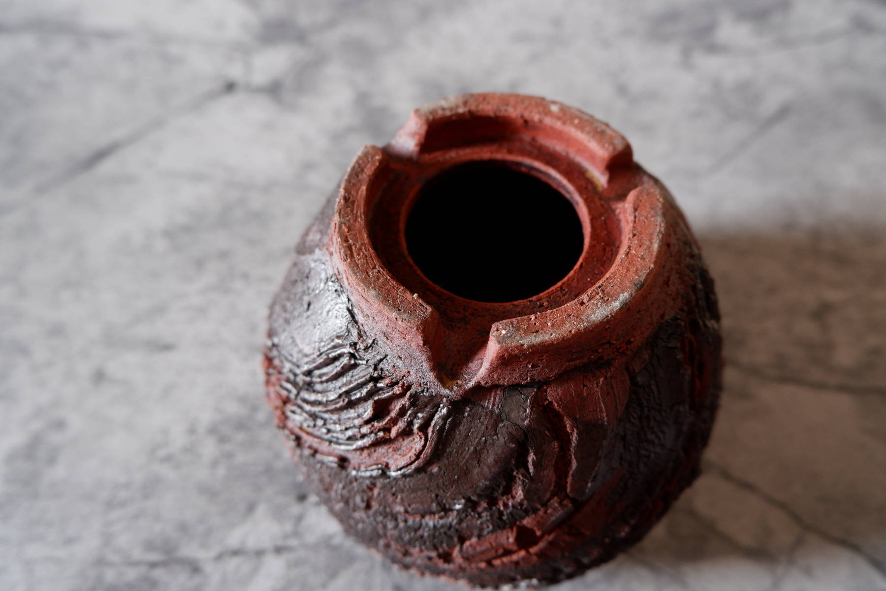 THELO 陶器植木鉢1点物