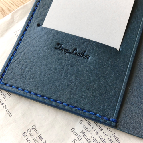 イタリアンレザー　パスポートサイズ　トラベラーズノート カバー　アンティーク調 トラベラーズノートカバー／パスポートサイズ／革／グレー | iichi