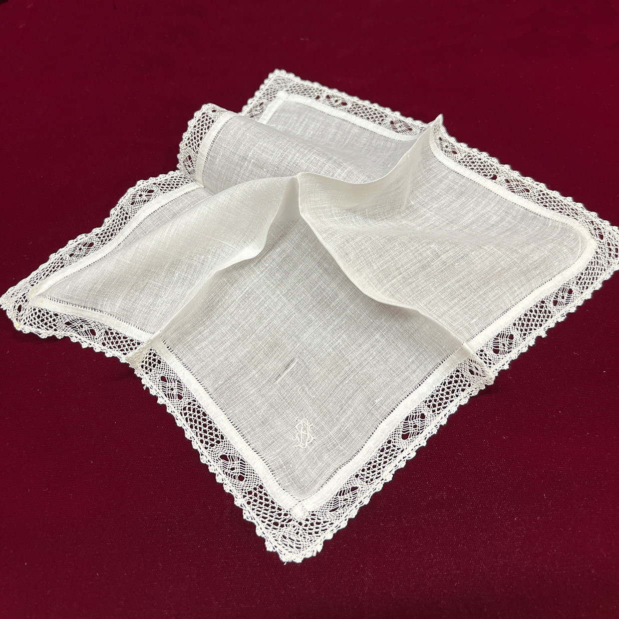 アンティークハンカチ（No.8134）