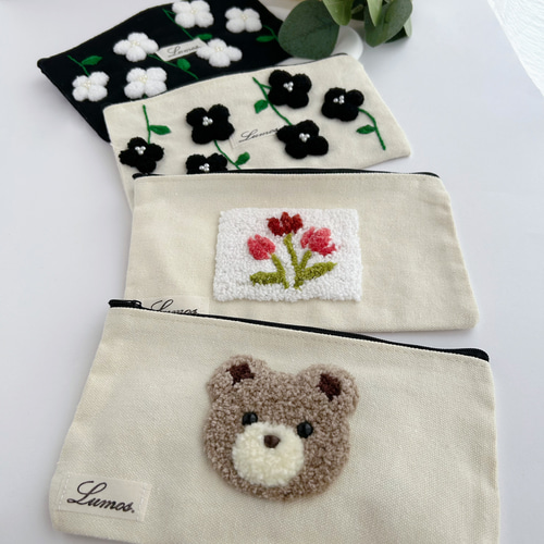 チューリップのもこもこ刺繍ポーチ ポーチ Lumos 通販 18087682