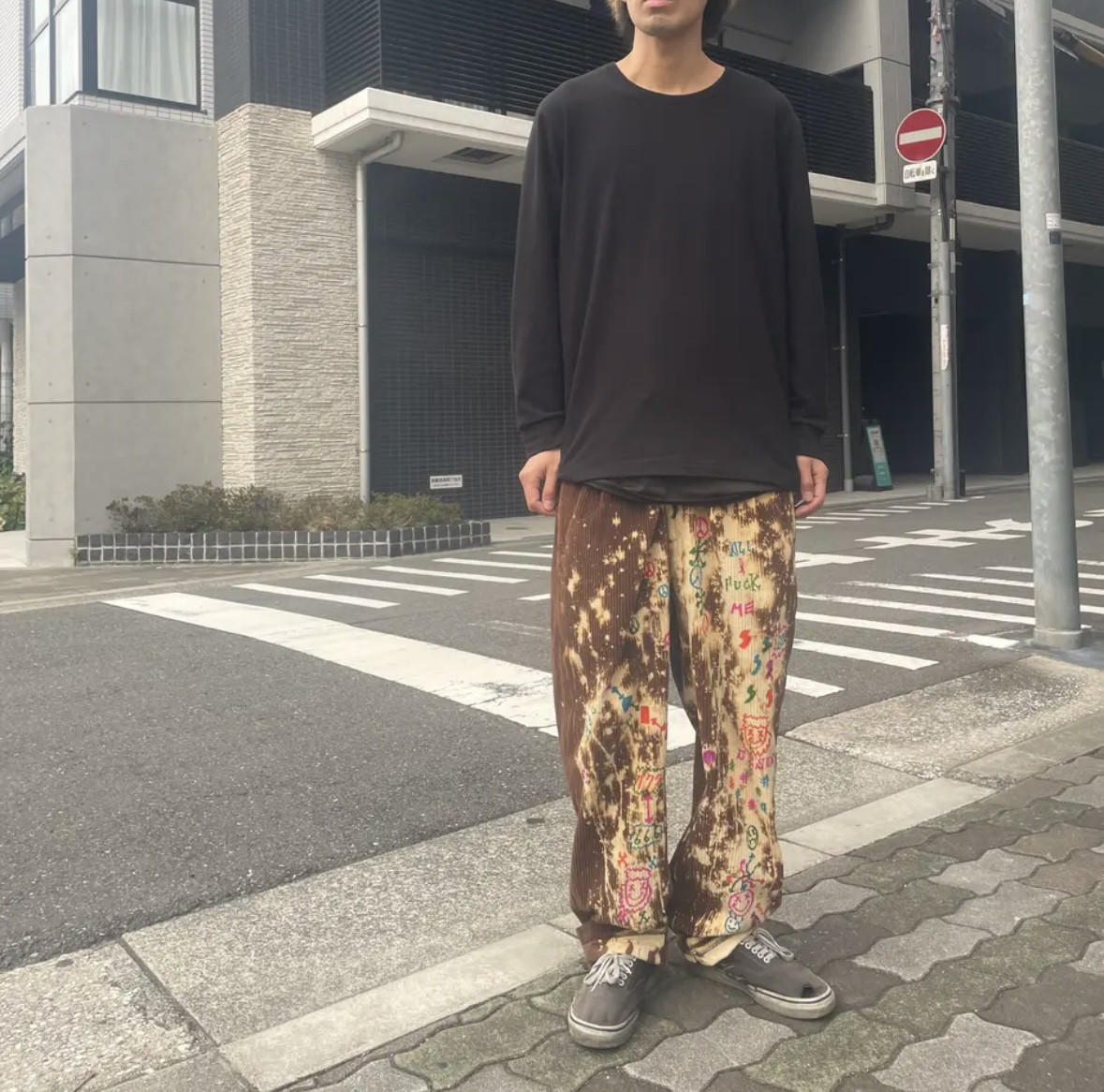 古着　ヴィンテージ　vintage コーデュロイパンツ　ブリーチパンツ　リメイク　リメイクパンツ　カラフル　派手　個性派