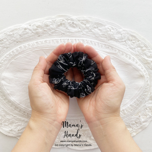 ブラック 花 刺繍》おしゃれな 黒 シック 細め フォーマル 子供 大人