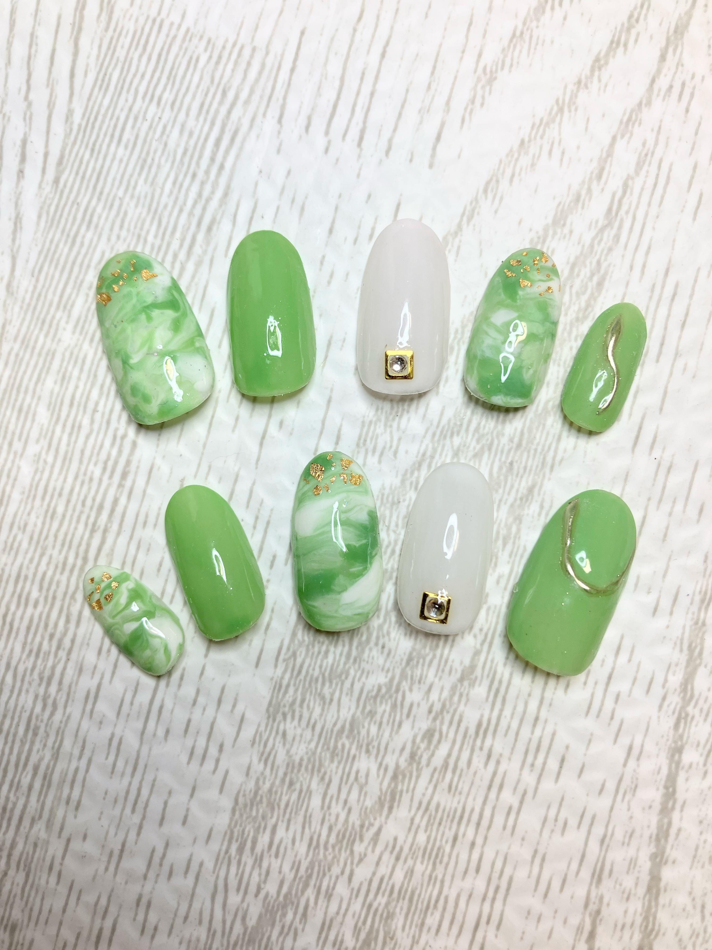 ☆オーダー可☆抹茶ラテネイル ミラーネイル 抹茶 ラテ グリーン