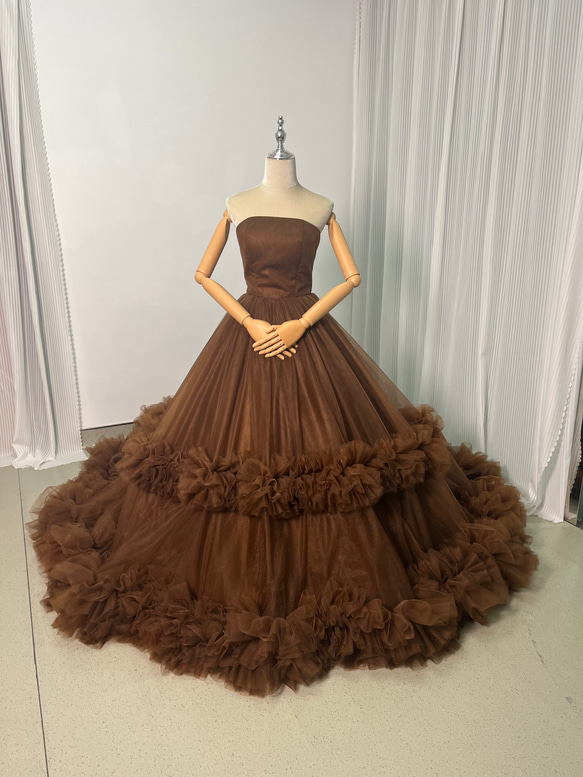 送料無料！豪華！ カラードレス コーヒーの色 ベアトップ ラッフル  