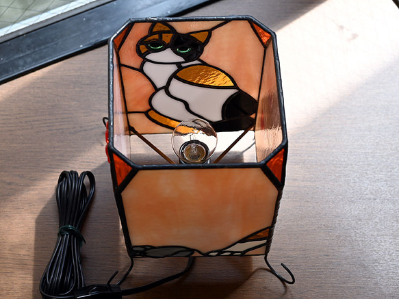 目が光る猫のランプ(三毛猫) 689 