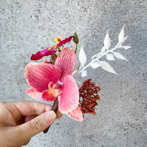 ピンクの胡蝶蘭＊オンシジュームのブーケ アーティフィシャルフラワー