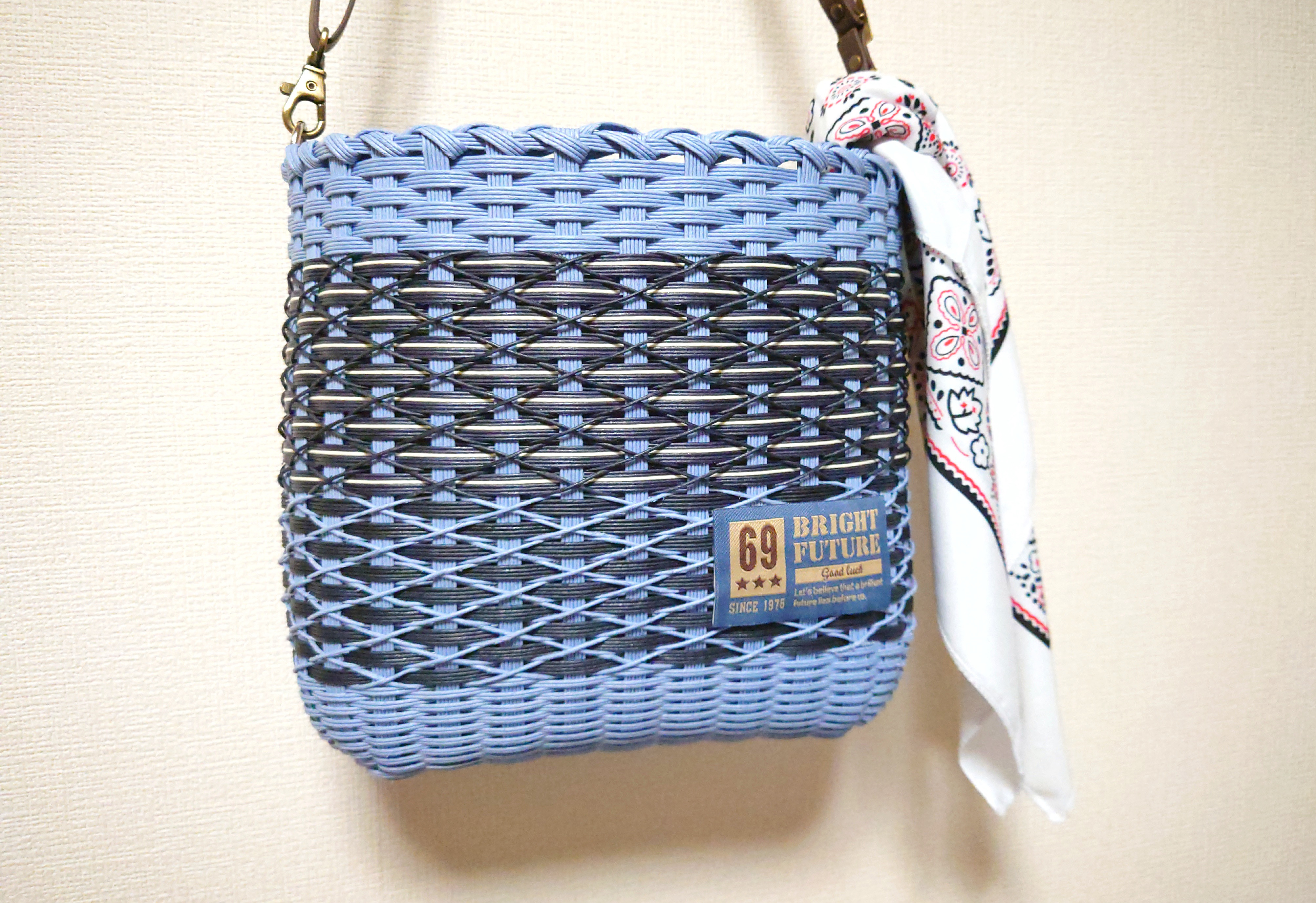 クラフトバンド　バッグ　　　ハンドメイド　ショルダー 受注製作】クラフトバンド＊かご＊ミニショルダー＊ナチュラル