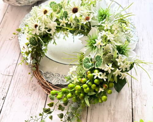 オレンジのクレセントリース○ドライフラワー オレンジのクレセントリース○ドライフラワー