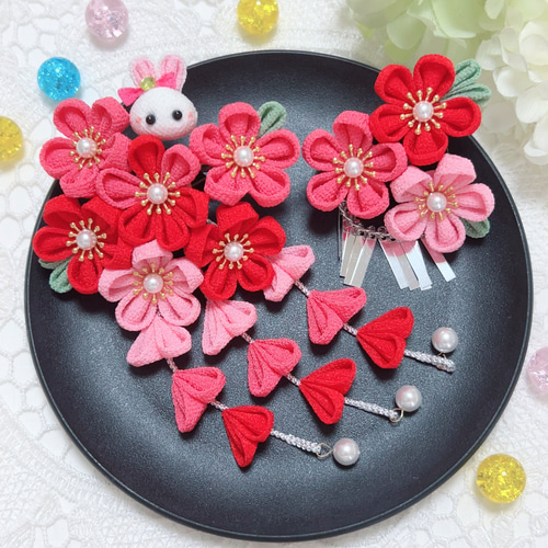 七五三 髪飾り 赤 ピンク うさぎ 銀ビラ小付き 3才 7才 753 つまみ細工