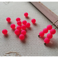 ポンポンピンク　チェコビーズ　4mm 20個 2枚目の画像