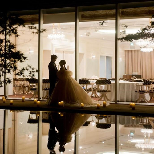 実例写真！ウェディングドレス シャンパンベージュ オフショルダー  