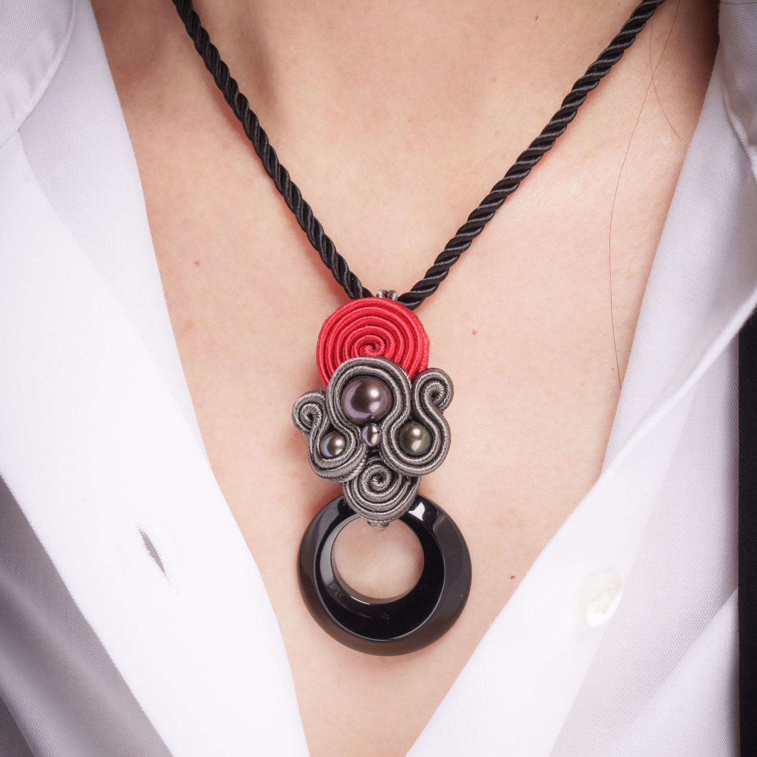 ソウタシエ　ネックレス　オニキス　ブラックパール　赤黒　１点物