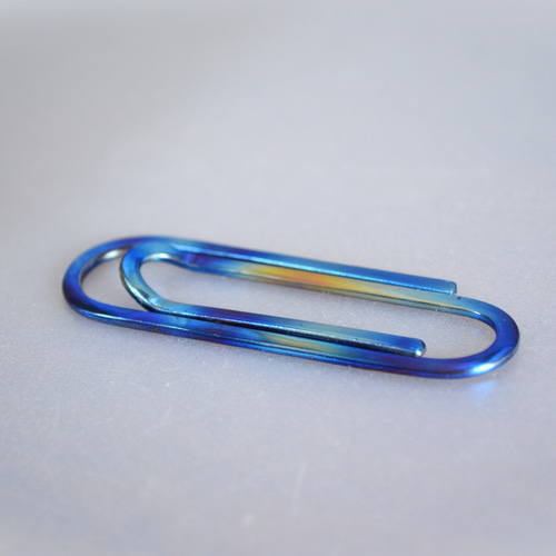 Titanium money clip・ゼムクリップ型64チタンマネークリップ