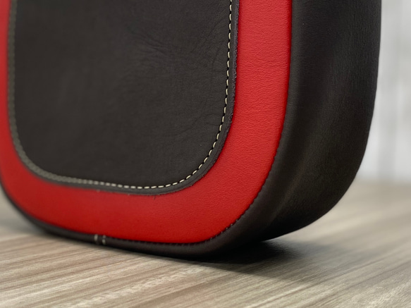 カラフルトートS　本革　レッド／チョコ　２色 6枚目の画像