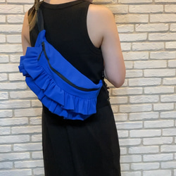 2段フリルがかわいいボディBAG ブルー ボディバッグ・ウエストポーチ