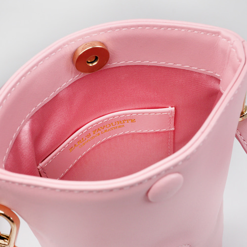 More Strawberries Collection】スマホショルダー（赤いちご／ピンク本