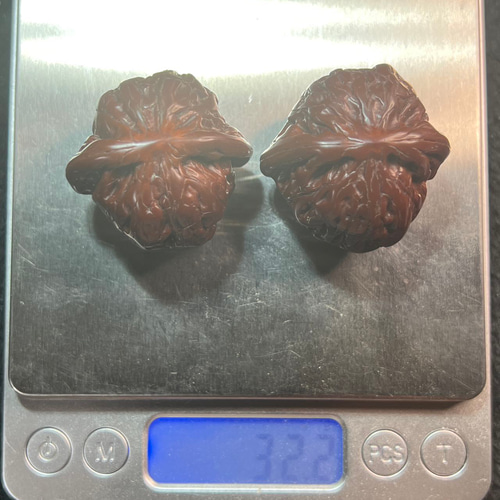 ミニ遊ぶ胡桃、文玩核桃、ミニクルミベンツの商標型252427/16.5g