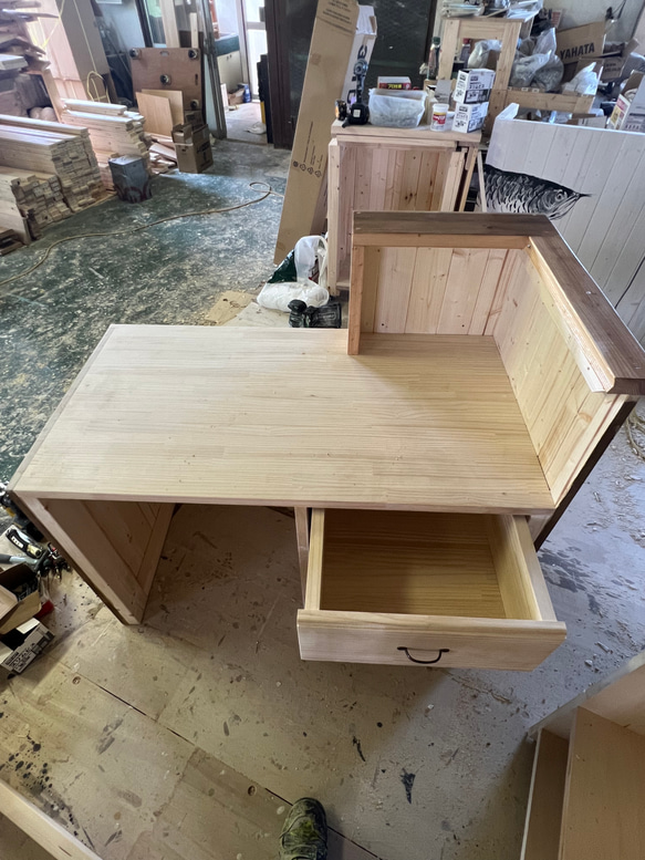 レジカウンター　受付カウンター　テーブル 