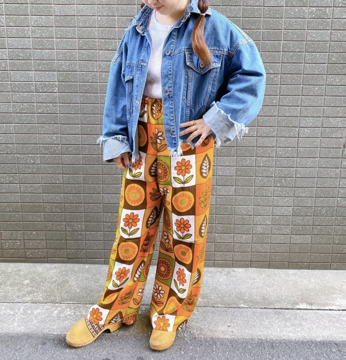 古着　ヴィンテージ　vintage パンツ　リメイク　リメイクパンツ　花柄　レトロ　個性派