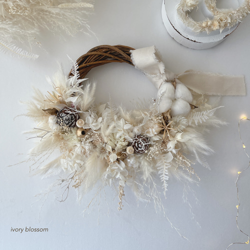 No15 5色のコットンと木の実のクリスマスリース　ホワイトクリスマスリース 今からクリスマスまで飾れる！ホワイトドライフラワーリース・コットン