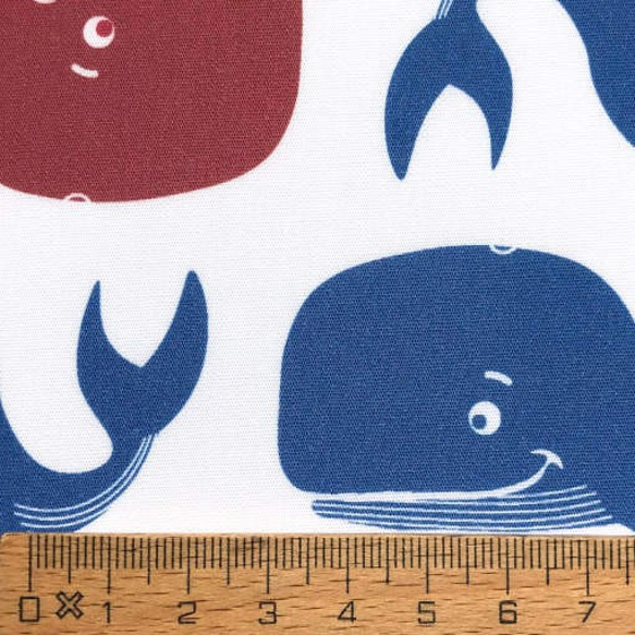 ドイツLS社 オーガニックコットン生地【20cm単位切り売り】クジラの行進 ◎海 魚 鯨 マリン 夏 4枚目の画像