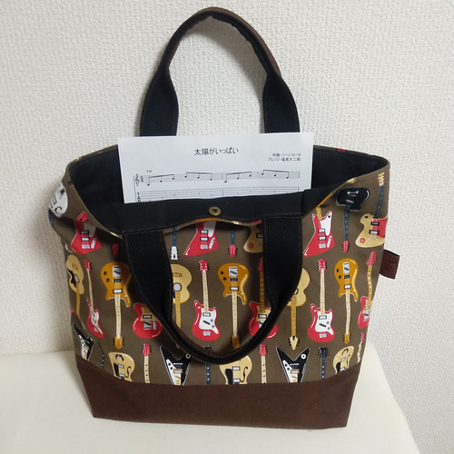 ギター模様のトートバッグ トートバッグ Velvety heart 通販