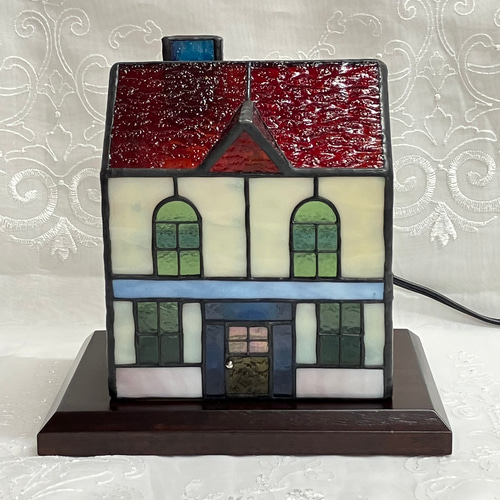 ステンドグラス☆赤い屋根のハウス型ランプ スタンドライト・テーブル