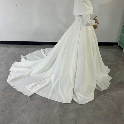 ウエディングドレス オフショルダー 取り外し袖 プリンセスライン  