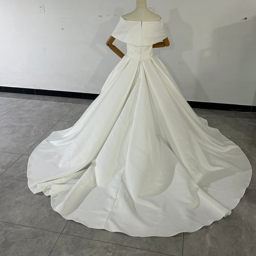 ウエディングドレス オフショルダー 取り外し袖 プリンセスライン  