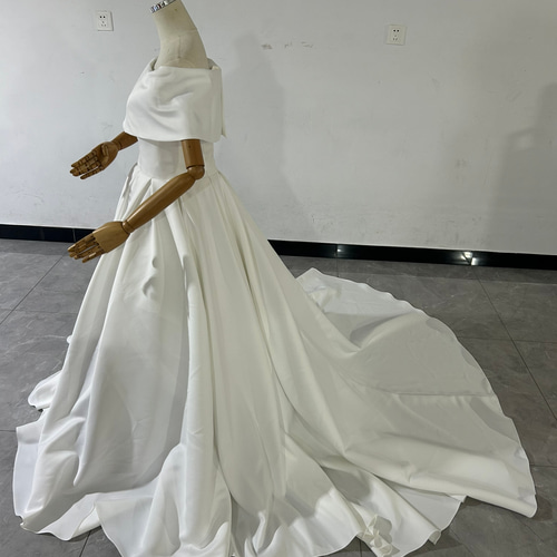 ウエディングドレス オフショルダー 取り外し袖 プリンセスライン  